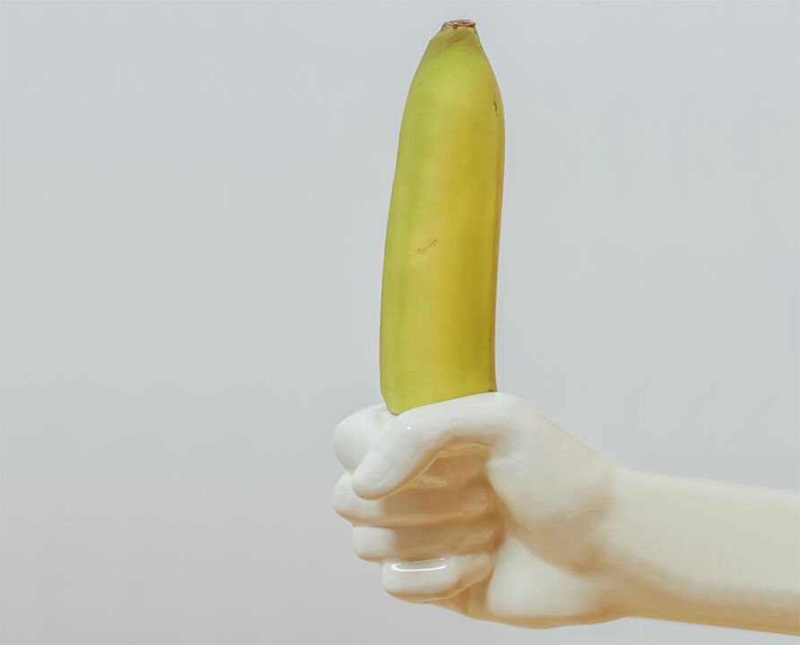 الموز يرمز إلى القضيب الموسع